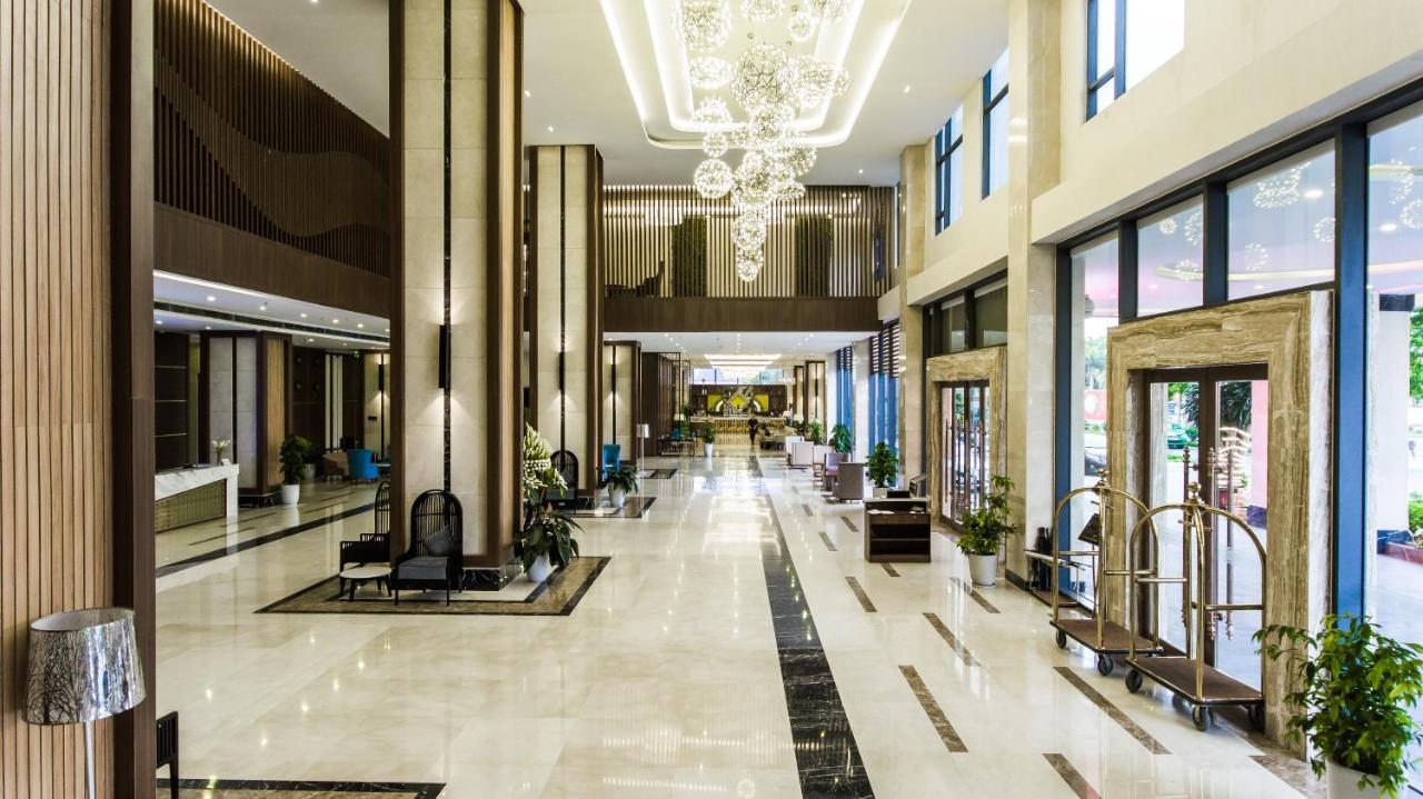 哈南蒙谭奢华酒店 Phu Ly 外观 照片