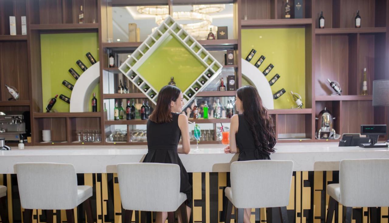 哈南蒙谭奢华酒店 Phu Ly 外观 照片